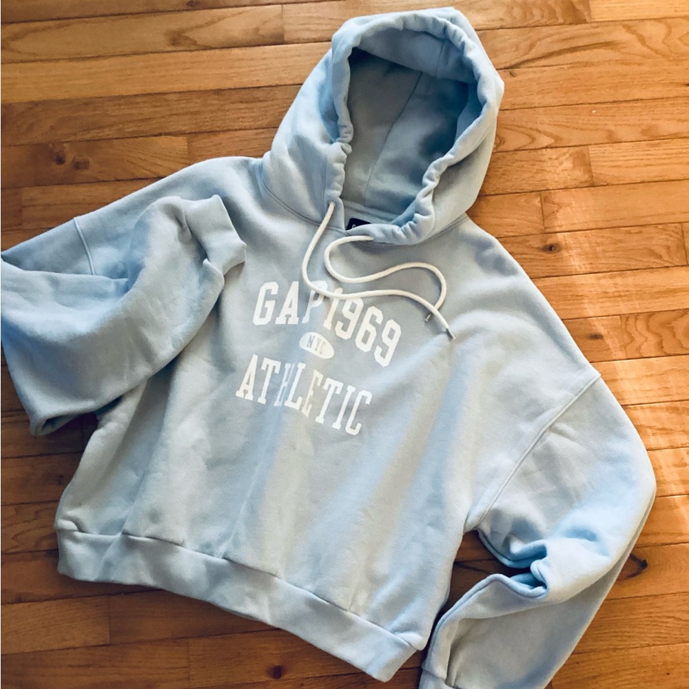 NWT GAP SOFT SUPER PLUSH TALL CROPPED PULLOVER HOODIE DROP SHOULDER ICE BLUE